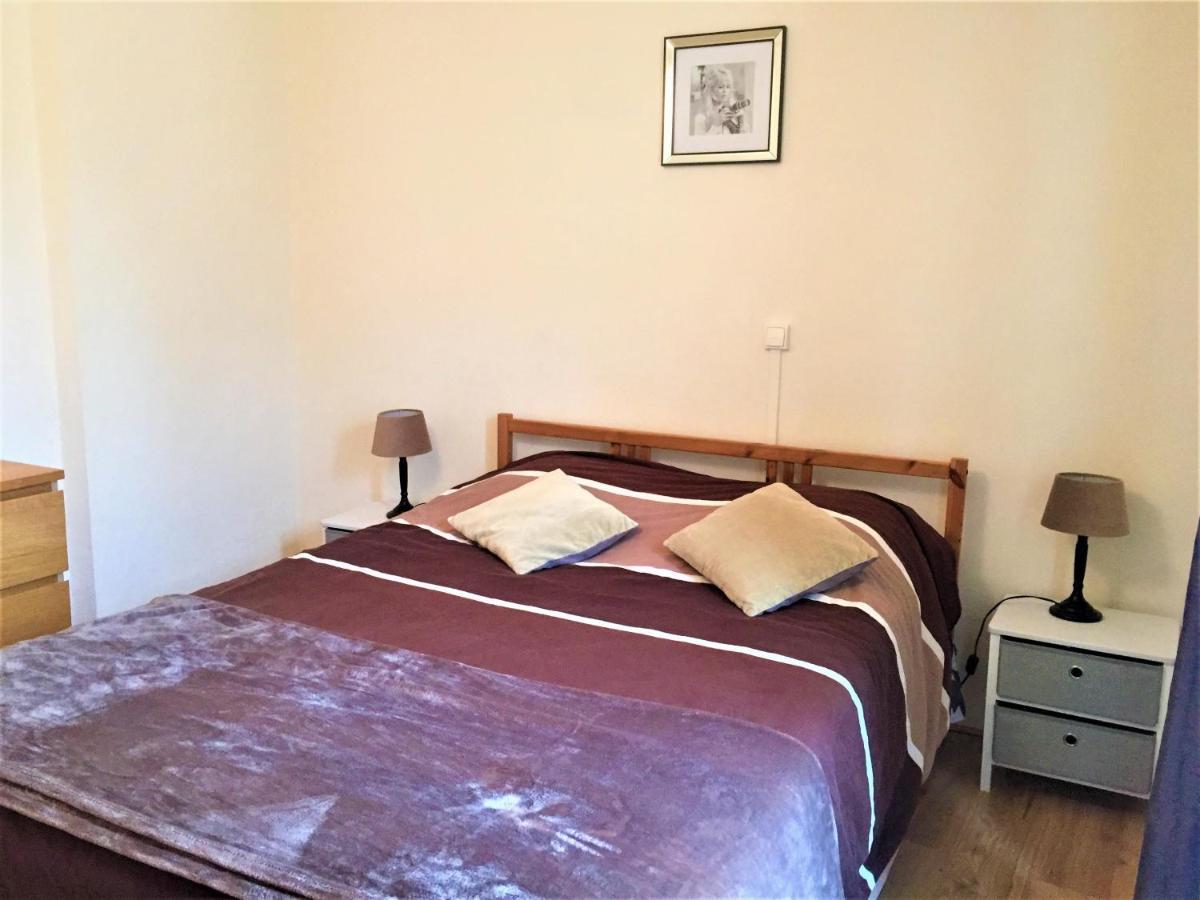 Appartement Familial Le Tanis Pontorson Zewnętrze zdjęcie